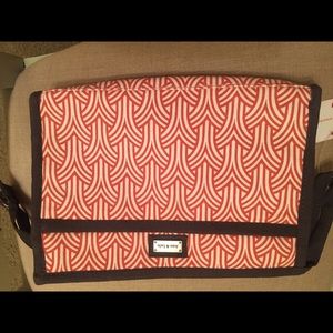 NEW Ame & Lulu Makeup Case